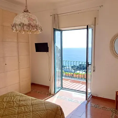 Апартаменты Vista Mare E Isola *