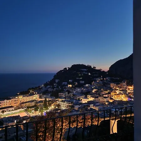 Vista Mare E Isola Apartment