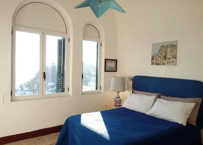 Vista Mare E Isola Apartment